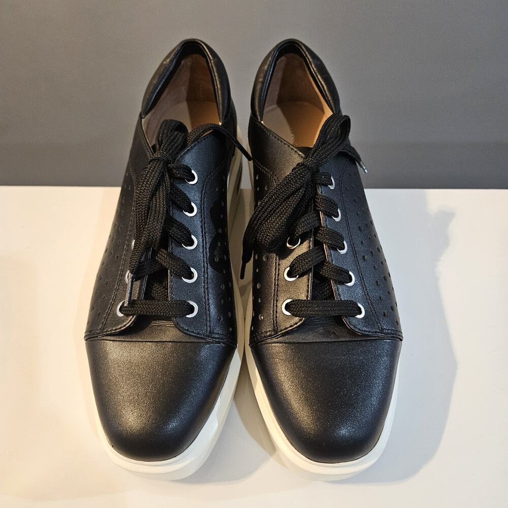 Linea Paolo Black Perforated Womens Lace-Up Platform Sneakers Size 9M - Picture 4 of 14
